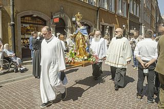 Czy w Boże Ciało trzeba iść do kościoła? Czy udział w procesji wystarczy? Jednoznaczna odpowiedź