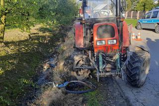 Śmiertelny wypadek w Szczereżu. Nie żyje rowerzysta potrącony przez traktor