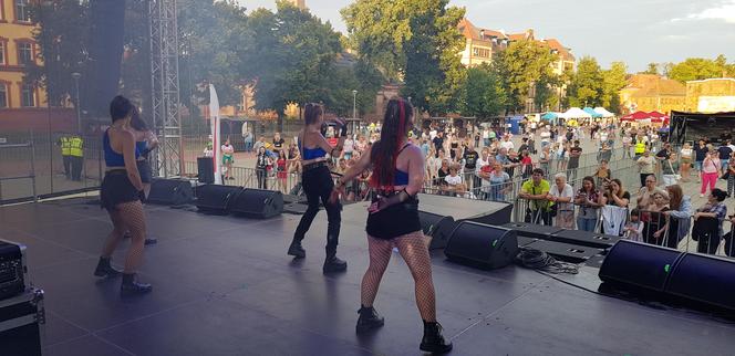 Festiwal Disco Polo w Biskupcu przyciągnął tłumy [ZDJĘCIA]