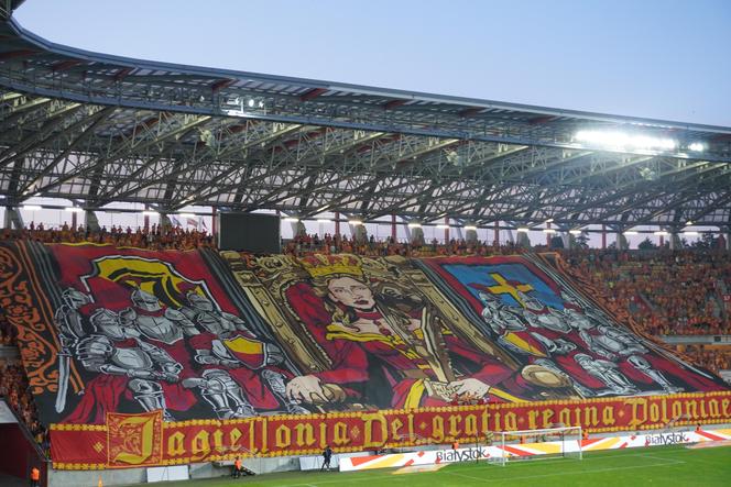 Jagiellonia-Poniewież. Liga Mistrzów i Eska Summer City na Stadionie Miejskim w Białymstoku