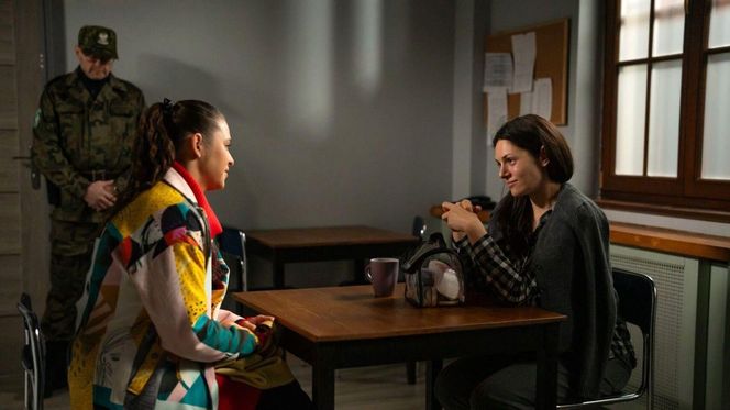 Na dobre i na złe odc. 947. Iga Kaczorowska (Anna Szymańczyk), Helena Zagajewska (Anna Jarosik) - żona Aleksa