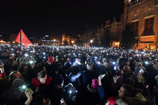 Światełko do nieba dla Pawła Adamowicza. 