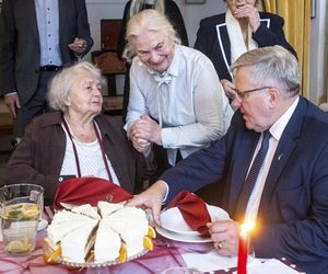  Odeszła matka byłego prezydenta Bronisława Komorowskiego