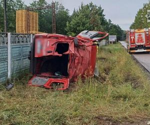 Wywrotka busa z obcokrajowcami. Sześć osób rannych!
