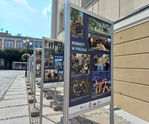 Trwają obchody Święta Policji w Lesznie. Świętują policjanci i policjantki