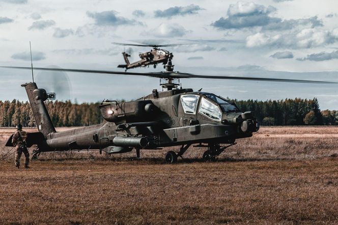 Śmigłowce Apache AH-64