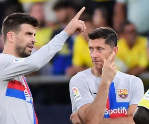 Gerard Pique postanowił zakończyć karierę! W taki sposób Hiszpan został pożegnany przez Roberta Lewandowskiego, szczere słowa