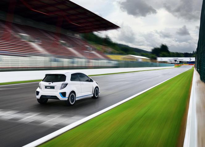 Toyota Yaris Hybrid-R Concept