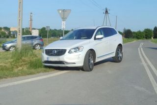 Nastolatka w BMW wymusiła pierwszeństwo