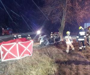 Tragedia na drodze pod Sokółką. Nie żyje trzech nastolatków, jeden jest ranny