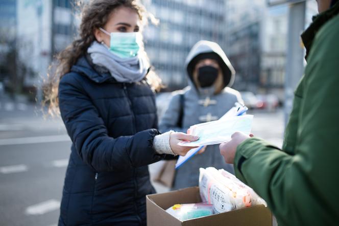 Cerber dotarł do Niemiec. Dwa razy więcej zakażeń co 10 dni