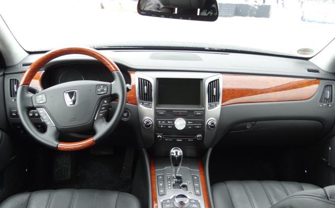 Hyundai Equus