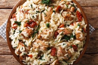 Ciesz się latem, póki trwa. To aromatyczne danie sprawdzi się perfekcyjnie