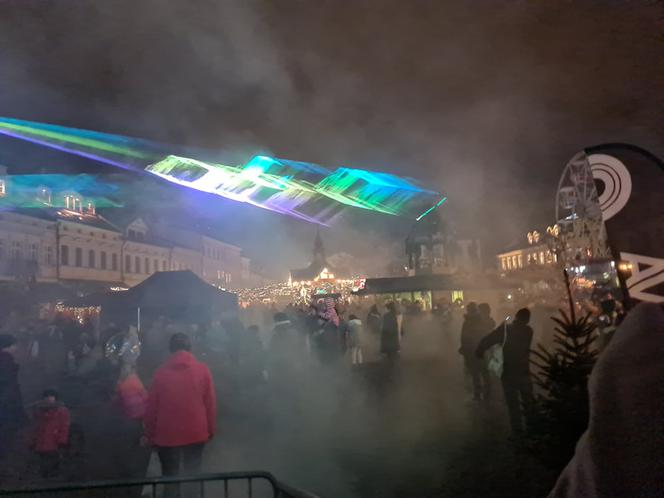 Rzeszów. Pokaz laserowy na Rynku [ZDJĘCIA]
