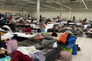 Poseł Szramka pomaga uchodźcom 