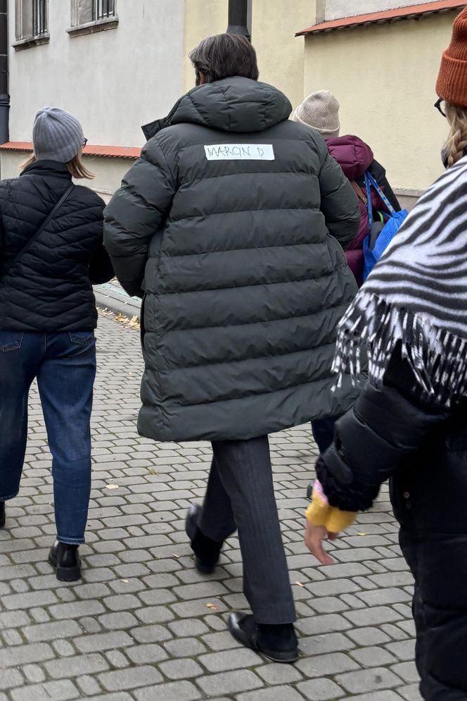 Gwiazdy marzną na planie "Lalki"