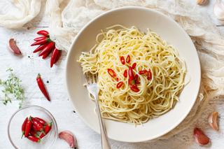 Spaghetti z czosnkiem i chili [DIETA EWY CHODAKOWSKIEJ]