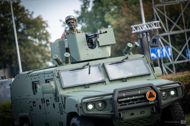 Wielka defilada z okazji Święta Wojska Polskiego