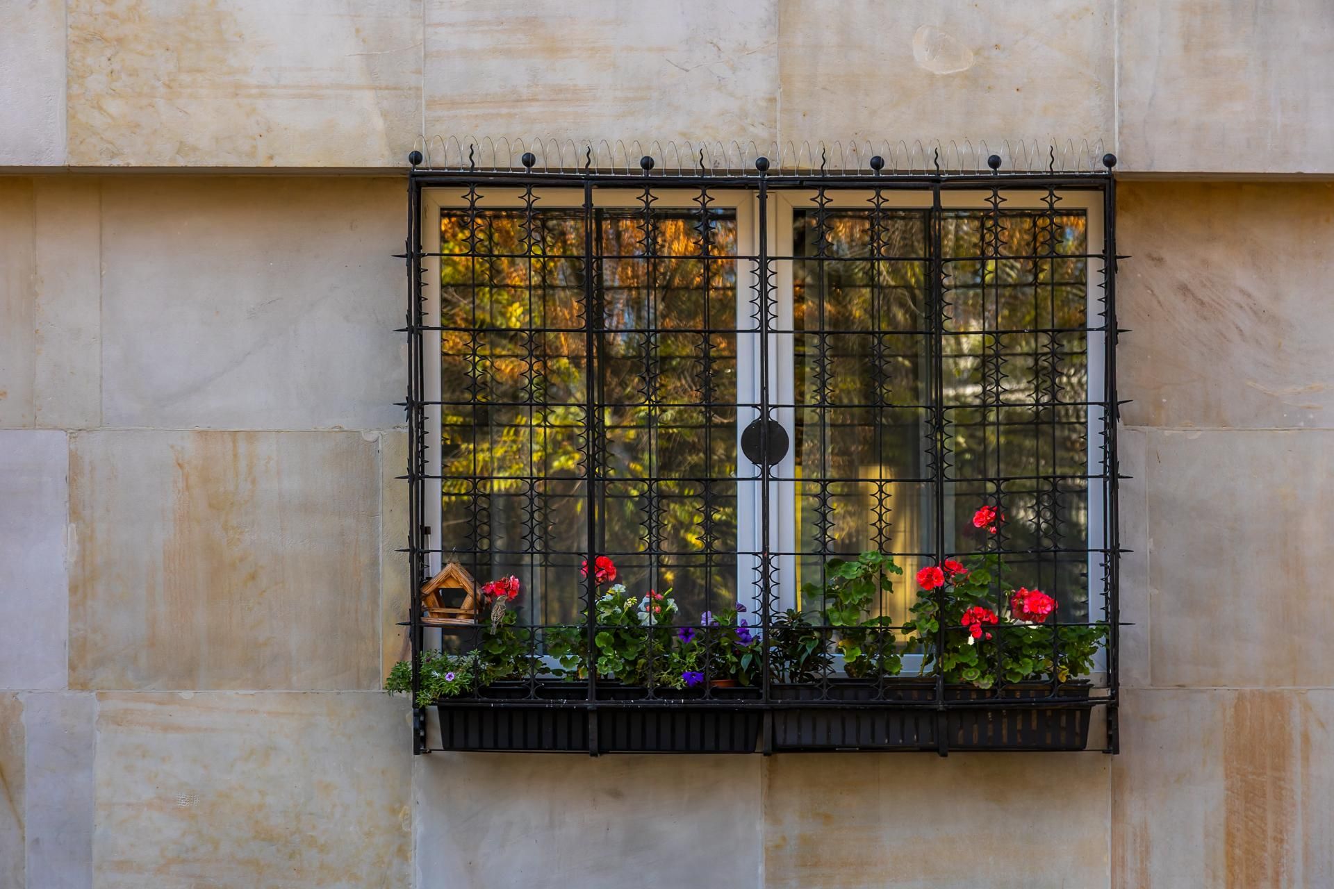 Kamienica na ul. Konopnickiej 5 w Warszawie