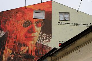 Marcin Dorociński na muralu w Lublinie. Tak promuje się nowy serial