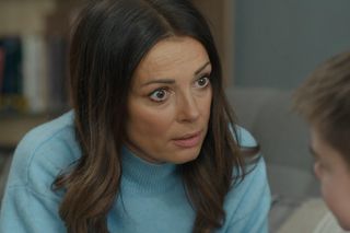 Barwy szczęścia odc. 3203 po wakacjach. Kasia (Katarzyna Glinka), Ksawery (Bartosz Gruchot)