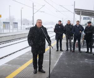 Minister Andrzej Adamczyk otworzył przystanek kolejowy w Zatorze