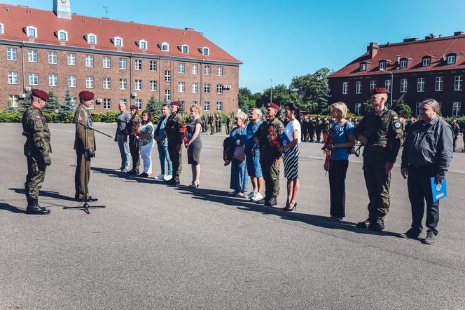 Przysięga w 6. Batalionie Powietrznodesantowym w Gliwicach