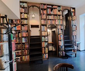 Księgarnio-kawiarnia De Revolutionibus Books w Krakowie