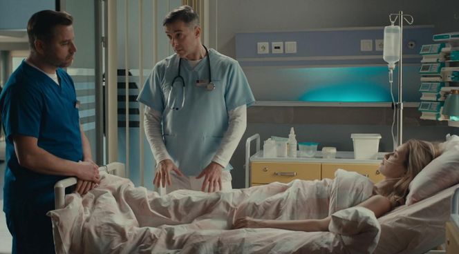 Na dobre i na złe odc. 954. Dominika (Paulina Gałązka), Marcin Molenda (Filip Bobek), Borys Jakubek (Marcin Zacharzewski)