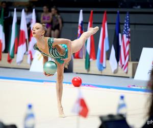 Trójmiasto stolicą polskiej gimnastyki artystycznej. Piąte zawody Gdynia Rhythmic Stars