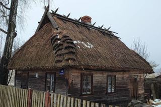 Opuszczone miejsce na Podlasiu, które zamieszkuje kilka osób. Takiej legendy nie ma nigdzie indziej!