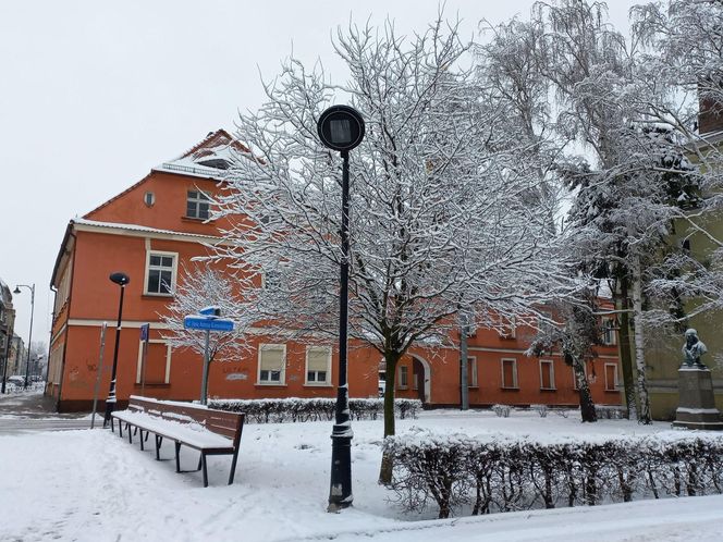 Leszno wygląda bajkowo! Na walentynki sypnęło śniegiem