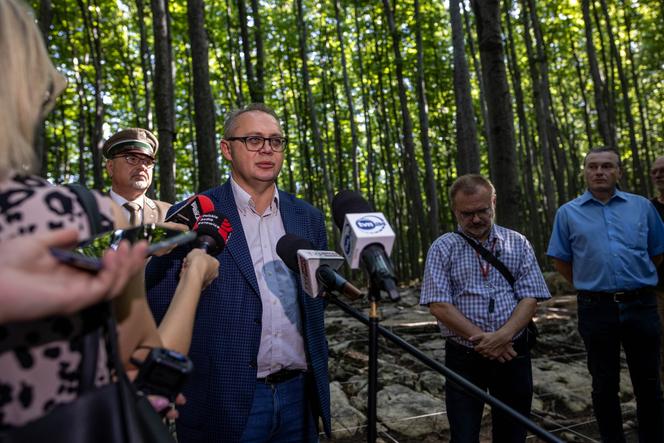 Wiekowe kamienie w Dąbrowie Górniczej