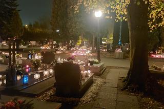 Wszystkich Świętych na cmentarzu w Katowicach Piotrowicach