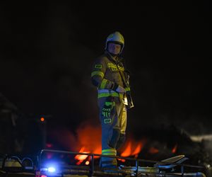 Pożar bloku w Ząbkach. Przerażające zdjęcia z miejsca tragedii