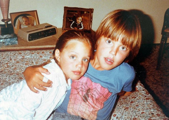 Angelina Jolie kończy 50 lat! Zobacz, jak się zmieniała