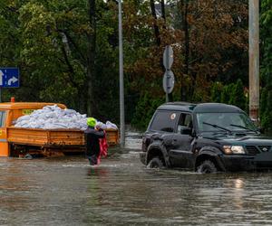 Jelenia Góra pod wodą. Powódź uderzyła w kolejnym mieście