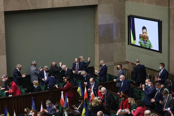 Prezydent Ukrainy Wołodymyr Zełenski zwrócił się do Polaków podczas zgromadzenia w Sejmie