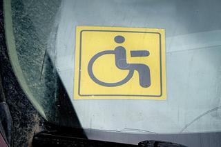 Nowe przepisy w orzeczeniach o niepełnosprawności. Tak rząd chce wywrócić system do górny nogami
