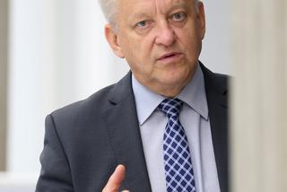 Poseł Piecha z PiS o kłopotach Przemysława Czarneckiego: Powinien zgłosić się do specjalisty