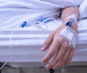 HIPERNATREMIA (nadmiar sodu): przyczyny, objawy i leczenie