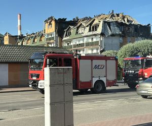 Tak wygląda miejsce pożaru w Ząbkach w piątkowy poranek 04.07.2025