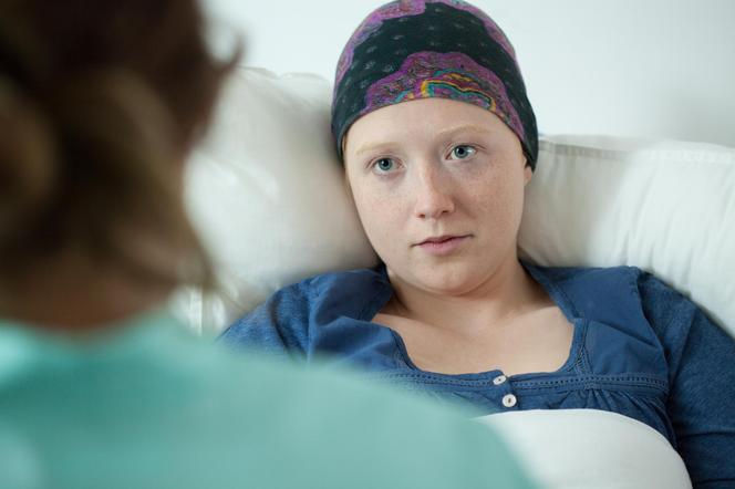 Ten nowotwór najszybciej rozwija się u młodych ludzi. 17 sygnałów raka jelita grubego
