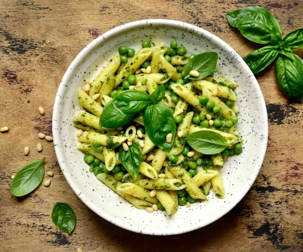 Wrzucam kilka składników do blendera i mam idealny sos do makaronu. Rodzina go uwielbia