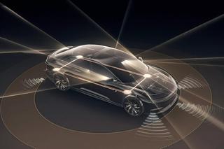 Ten samochód za milion złotych spłonął w Warszawie. Sprawdziliśmy jego osiągi, to prawdziwa bestia!