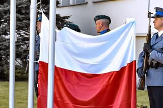 Obchody 2 maja w Olsztynie. Uroczyste podniesienie flagi na maszt [ZDJĘCIA]