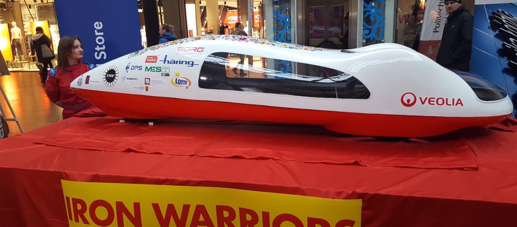 Premiera bolidu studentów Politechniki Łódzkiej [ZDJĘCIA]