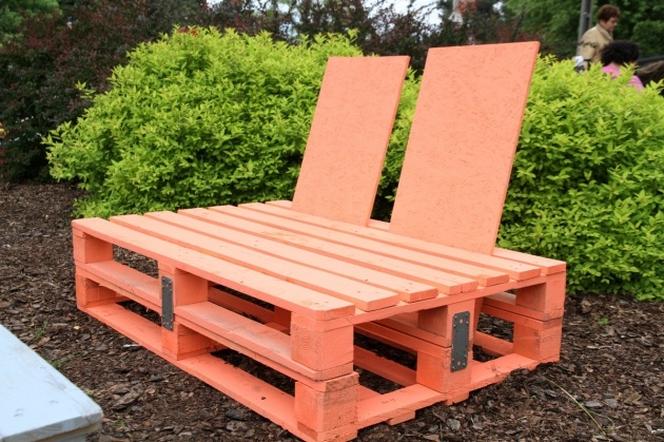 Fotel ogrodowy z palet