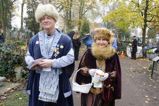 20. kwesta na cmentarzu św. Jerzego w Toruniu. Na miejscu m.in. prezydent Michał Zaleski i koszykarz Aaron Cel