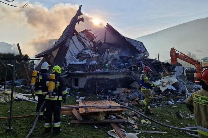 Ruszyła zbiórka na pomoc rodzinom poszkodowanym w eksplozji domu w Ustroniu